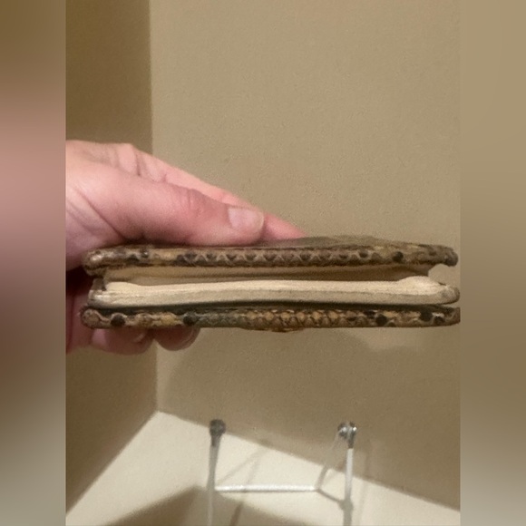 Gucci GG Marmont Python Bifold Wallet - Picture 7 of 16